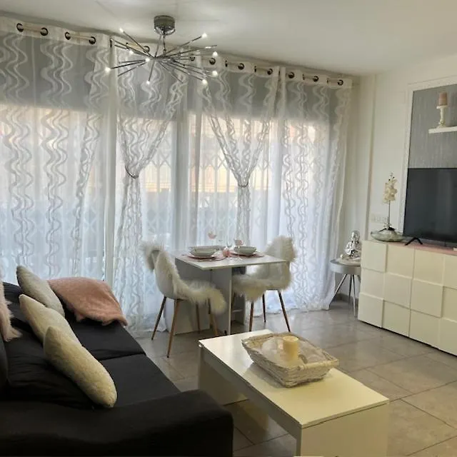 Apartamento En Cubelles Διαμέρισμα
