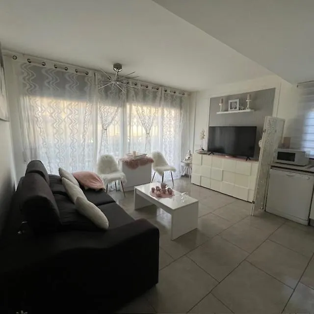 Apartment Apartamento En Cubelles
